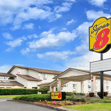 Super 8 By Wyndham Salem Hotel Exterior foto